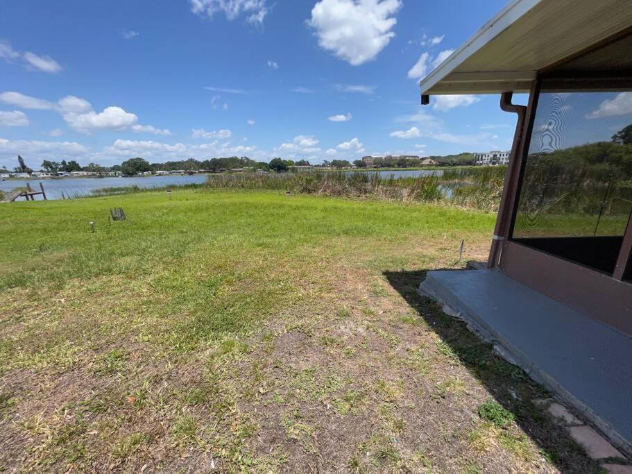 Lakeside Retreat - 3 Bedroom, 2 Bathroom House By The Lake Лейкленд Экстерьер фото
